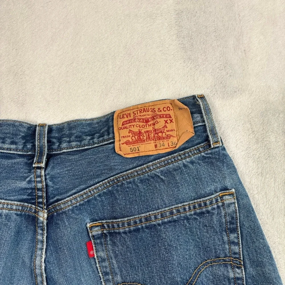 VTG‎ Levi's 501 Button Fly Blue Denim Jeans Men's Waist 34